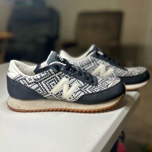 New Balance 501 Retro Lifestyle Sneakers Women’s Size 9 Black Cream